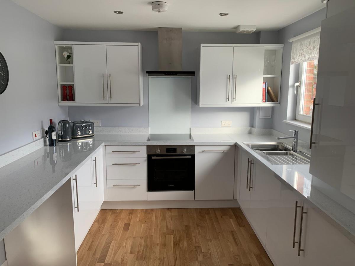 Flat One, 212 Eaglesham Road, East Kilbride, Glasgow Eksteriør bilde